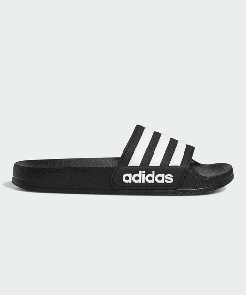 adidas（アディダス）の「アディレッタ シャワー サンダル / Adilette Shower Slides / アディダス（サンダル・キッズ・ブラック・18cm/23.0cm/19.0cm/24.0cm/17.0cm/20.0cm/21.0cm/22.0cm/25.0cm）」の3枚目の写真