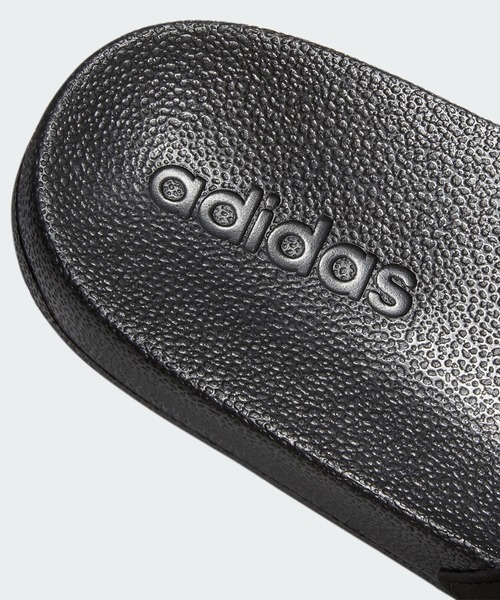 adidas（アディダス）の「アディレッタ シャワー サンダル / Adilette Shower Slides / アディダス（サンダル・キッズ・ブラック・18cm/23.0cm/19.0cm/24.0cm/17.0cm/20.0cm/21.0cm/22.0cm/25.0cm）」の8枚目の写真
