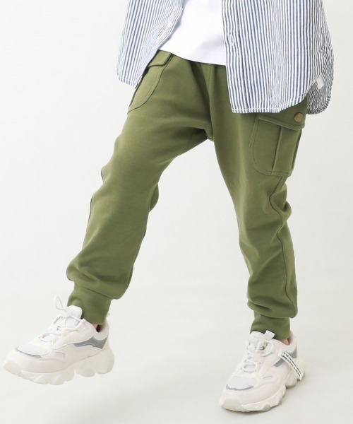 devirock（デビロック）の「やわらか ストレッチ カーゴパンツ（カーゴパンツ・キッズ・ブラック/ネイビー/ヘザーチャコール/カーキ/ダークオリーブ・140cm/110cm/130cm/150cm/100cm/120cm/160cm）」の4枚目の写真