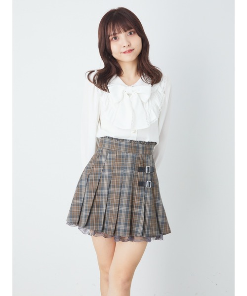 Ank Rouge(アンクルージュ)の「合皮ベルトプリーツミニSK(スカート・レディース・ベージュ/グレー・M)」の11枚目の写真