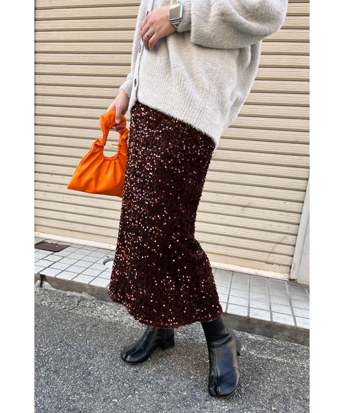 palm RICHE（ポームリシュ）の「スパンコールスカート（スカート・レディース・グレー/ブラック/ブラウン・M）」の3枚目の写真