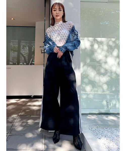 GYDA（ジェイダ）の「GG PATTERN SHEER トップス（Tシャツ/カットソー・レディース・オフホワイト/ブラック・FREE）」の17枚目の写真