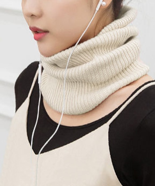 Felt-Maglietta(フェルトマリエッタ)の「リブ編みネックウォーマー(ネックウォーマー/スヌード・レディース・ダークグレー/ブラック/ブラウン/レッド/ベージュ/ホワイト/ライトグレー・FREE)」の10枚目の写真