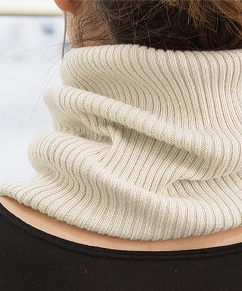 Felt-Maglietta(フェルトマリエッタ)の「リブ編みネックウォーマー(ネックウォーマー/スヌード・レディース・ダークグレー/ブラック/ブラウン/レッド/ベージュ/ホワイト/ライトグレー・FREE)」の11枚目の写真