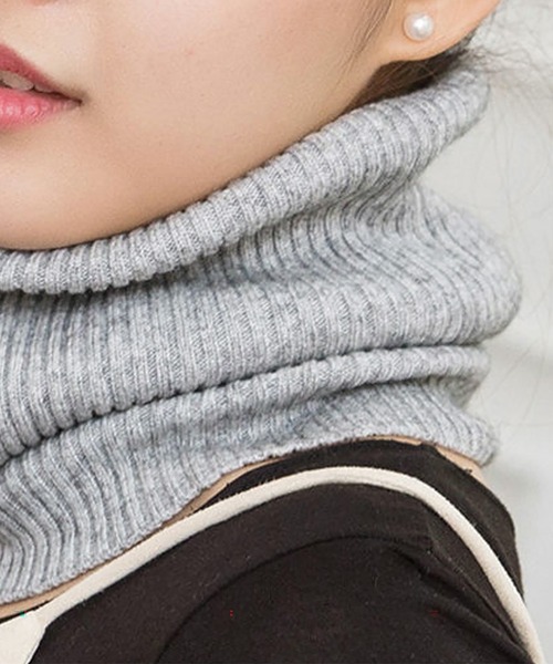 Felt-Maglietta(フェルトマリエッタ)の「リブ編みネックウォーマー(ネックウォーマー/スヌード・レディース・ダークグレー/ブラック/ブラウン/レッド/ベージュ/ホワイト/ライトグレー・FREE)」の13枚目の写真
