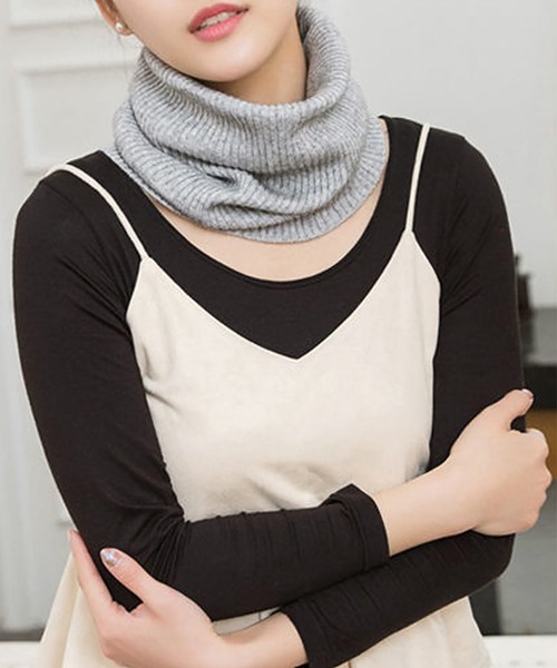 Felt-Maglietta(フェルトマリエッタ)の「リブ編みネックウォーマー(ネックウォーマー/スヌード・レディース・ダークグレー/ブラック/ブラウン/レッド/ベージュ/ホワイト/ライトグレー・FREE)」の15枚目の写真