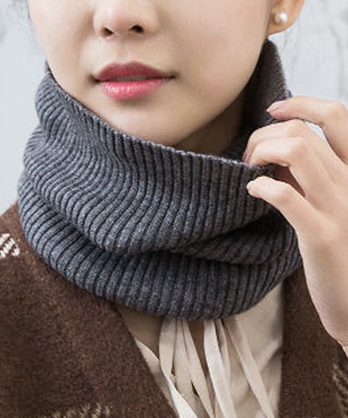Felt-Maglietta(フェルトマリエッタ)の「リブ編みネックウォーマー(ネックウォーマー/スヌード・レディース・ダークグレー/ブラック/ブラウン/レッド/ベージュ/ホワイト/ライトグレー・FREE)」の19枚目の写真