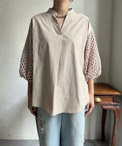 DouDou(ドゥドゥ)の「【WEB限定】袖レーススキッパーシャツ(シャツ/ブラウス・レディース・オフホワイト/ブラック/ベージュ・FREE)」の19枚目の写真