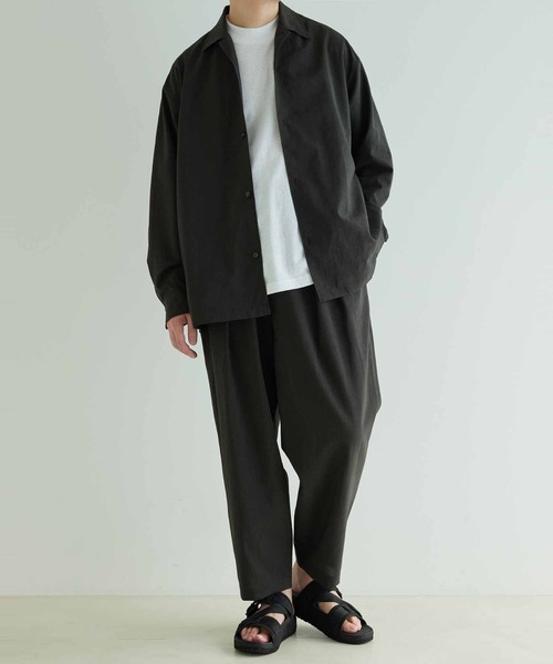 ADAM ET ROPE'（アダムエロペ）の「ワイドシルエット シャツ ジャケット / 速乾 / 冷感 / イージーケア / ユニセックス（ブルゾン・メンズ・ベージュ系その他2/ライトグリーン/ダークグリーン・L/S/M）」の11枚目の写真