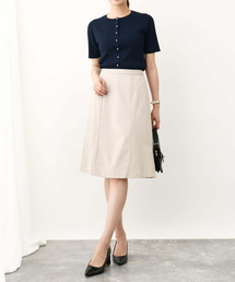 セミフレアスカート
