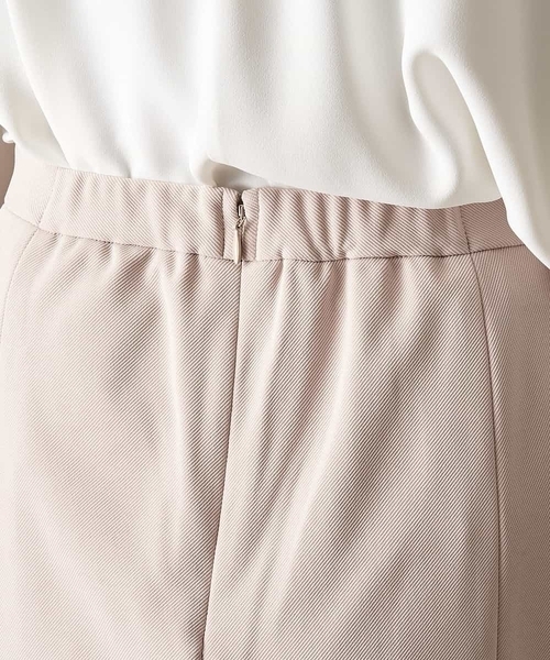 OFUON le MK（オフオンルエムケー）の「セミフレアスカート（スカート・レディース・ネイビー/ベージュ・38/36/40）」の6枚目の写真