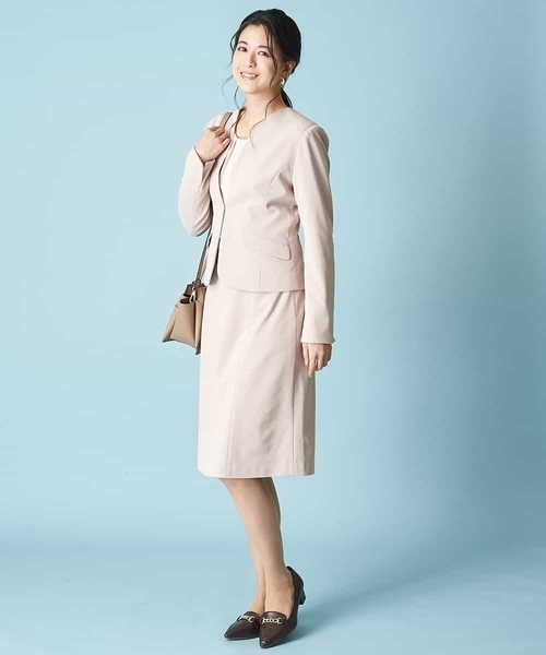 OFUON le MK（オフオンルエムケー）の「セミフレアスカート（スカート・レディース・ネイビー/ベージュ・38/36/40）」の16枚目の写真