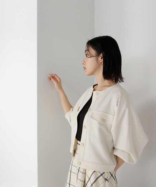 NATURAL BEAUTY BASIC(ナチュラルビューティーベーシック)の「◇【Oggi5月号掲載】ノーカラークロップドジャケット(ノーカラージャケット・レディース・オフホワイト/オレンジ・MEDIUM/SMALL)」の7枚目の写真