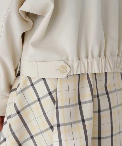 NATURAL BEAUTY BASIC(ナチュラルビューティーベーシック)の「◇【Oggi5月号掲載】ノーカラークロップドジャケット(ノーカラージャケット・レディース・オフホワイト/オレンジ・MEDIUM/SMALL)」の12枚目の写真