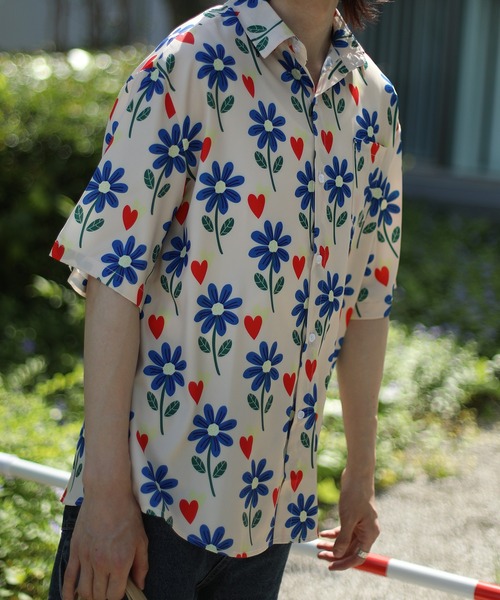 HOOK（フック）の「【HOOK】古着風総柄ビッグアロハシャツ (SS) (LR)（シャツ/ブラウス・メンズ・グレー/グリーン/ネイビー/オレンジ/ブラック/ブルー/ホワイト/ベージュ/ブラック系その他/ライトベージュ/オレンジ系その他/ピンク/ミント・L/M/XL）」の6枚目の写真