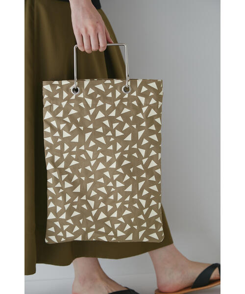 human woman（ヒューマンウーマン）の「◆カポックプリントバッグ（トートバッグ・レディース・イエロー/ホワイト・ﾌﾘ-）」の17枚目の写真