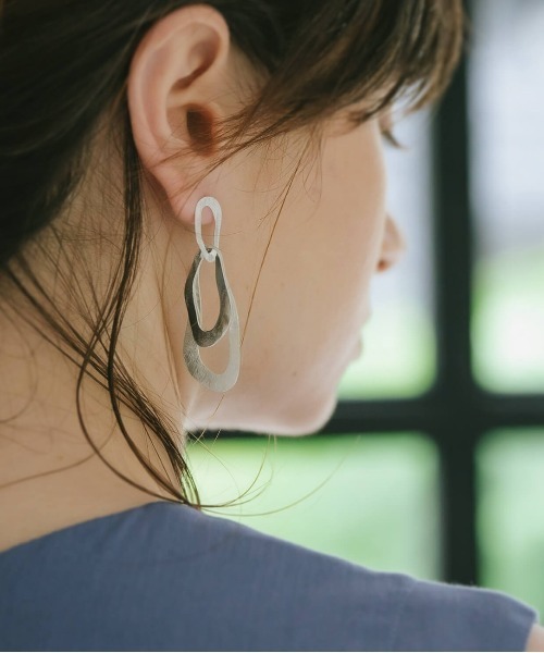 Ops.（オプス）の「ピアス大きめ ピアス 金属アレルギー対応 揺れるピアス シルバー925 ゴールド 【Kreo クレオ】（ピアス（両耳用）・レディース・シルバー/ピンクゴールド/イエローゴールド・ONE SIZE）」の15枚目の写真