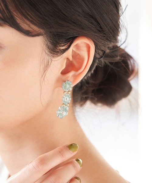 ROPE' PICNIC(ロペピクニック)の「カラービーズフラワーピアス(ピアス(両耳用)・レディース・ホワイト/パープル系その他/ブルー系その他4・FREE)」の5枚目の写真