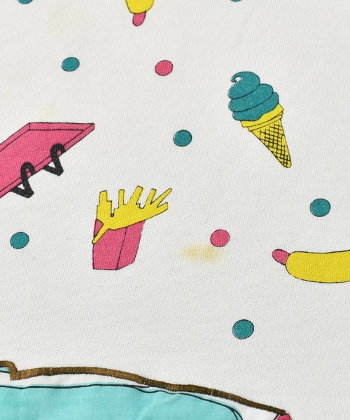 VINTAGE(ヴィンテージ)の「【ヴィンテージ古着】90s WINNING WAYS マルチプリント クルーネックスウェット(スウェット・メンズ・ホワイト・LARGE)」の5枚目の写真