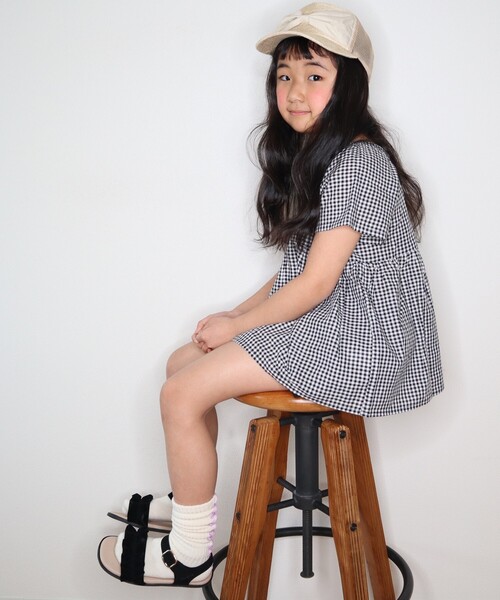 SHOO・LA・RUE(シューラルー)の「◆【110-140cm/親子リンク可能】フレンチリネンブレンド 後ろリボンブラウス(シャツ/ブラウス・キッズ・ホワイト/ブラック系1/パープル系・11/12/13/14)」の4枚目の写真