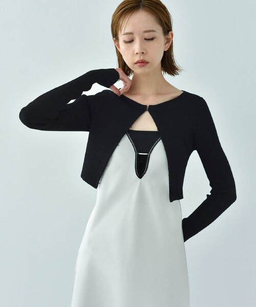 CODE A（コードエー）の「satin cami dress（ワンピース・レディース・ライトグレー・00）」の9枚目の写真