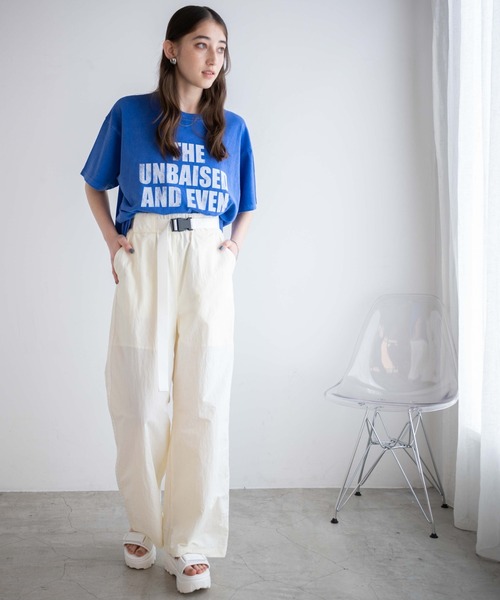 WEGO(ウィゴー)の「WEGO/ベルト付ナイロントラックパンツ(スウェットパンツ・レディース・ブラック/ホワイト・FREE)」の6枚目の写真