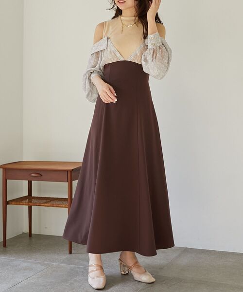 MAJESTIC LEGON（マジェスティックレゴン）の「ウエストきゅっと映えワンピ（ワンピース・レディース・ネイビー/ブラウン/アイボリー・MEDIUM）」の4枚目の写真