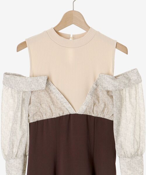 MAJESTIC LEGON（マジェスティックレゴン）の「ウエストきゅっと映えワンピ（ワンピース・レディース・ネイビー/ブラウン/アイボリー・MEDIUM）」の16枚目の写真