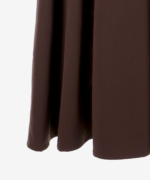 MAJESTIC LEGON（マジェスティックレゴン）の「ウエストきゅっと映えワンピ（ワンピース・レディース・ネイビー/ブラウン/アイボリー・MEDIUM）」の18枚目の写真