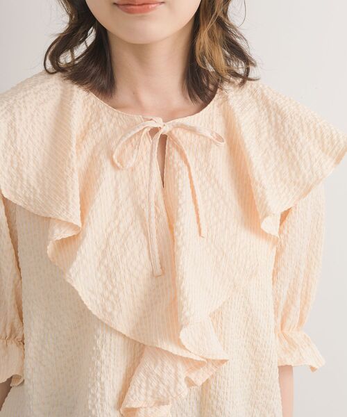 RETRO GIRL（レトロガール）の「ポコポコ襟フリルBL（シャツ/ブラウス・レディース・グリーン/ライトベージュ/アイボリー・FREE）」の4枚目の写真