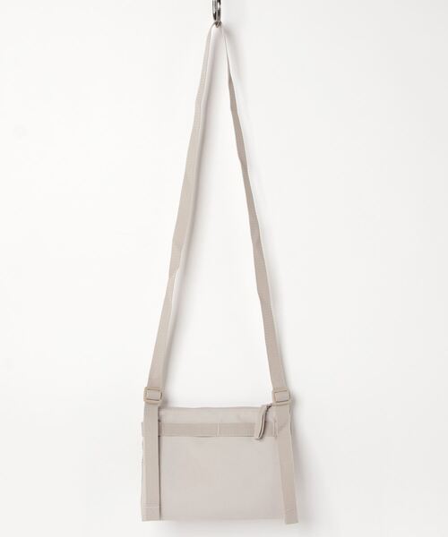 adidas（アディダス）の「アディカラー サコッシュバッグ / アディダスオリジナルス adidas Originals（ショルダーバッグ・メンズ・ブラック/ベージュ・FREE）」の11枚目の写真