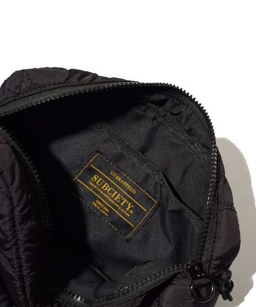 Subciety（サブサエティ）の「QUILTED BODY BAG（ボディバッグ/ウエストポーチ・メンズ・ブラック系その他/ブラック/オリーブ・FREE）」の12枚目の写真