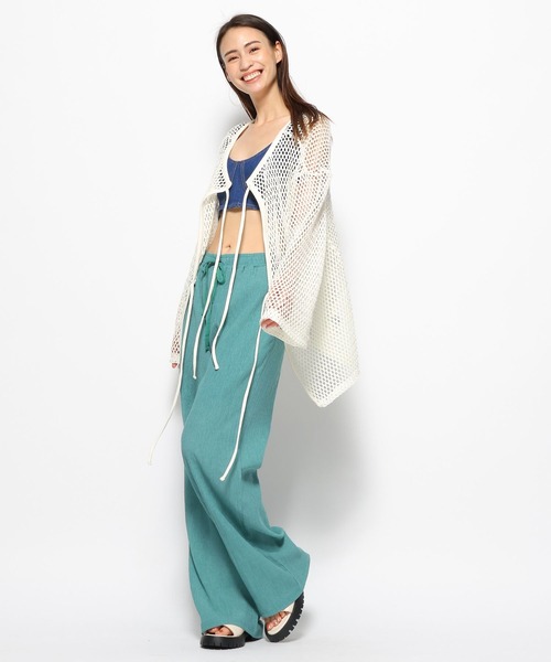 FOREVER 21（フォーエバー トゥエンティーワン）の「デニムビスチェ（ベスト・レディース・ブルー/ライトブルー・SMALL/MEDIUM）」の12枚目の写真