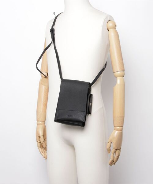 favori（ファヴォリ）の「EM:お出かけポーチ付きショルダー　軽量（ショルダーバッグ・レディース・ブラック/ナチュラル・FREE）」の8枚目の写真