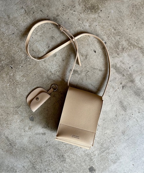 favori（ファヴォリ）の「EM:お出かけポーチ付きショルダー　軽量（ショルダーバッグ・レディース・ブラック/ナチュラル・FREE）」の13枚目の写真