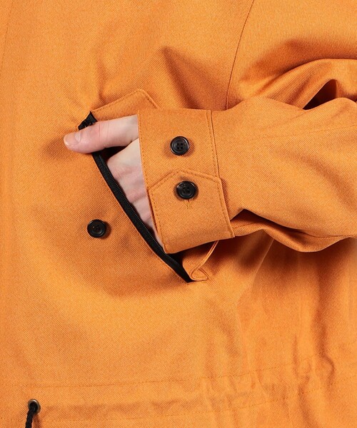 TOMORROWLAND (トゥモローランド)の「【別注】Norwegian Rain M65 parka コート(モッズコート・メンズ・オレンジ・M)」の16枚目の写真