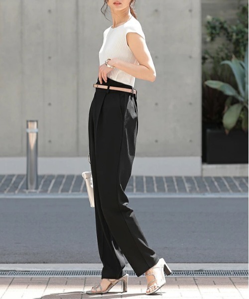 and it_(アンドイット)の「シワになりにくい テーパードパンツ(その他パンツ・レディース・ブラック/クリーム・60cm/65cm/70cm)」の14枚目の写真