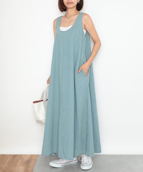 MAISON BREEZE(メゾンブリーズ)の「【MAISON BREEZE】リラックスデニムライクワンピース KNF019(ワンピース・レディース・ネイビー/サックスブルー・FREE)」の1枚目の写真