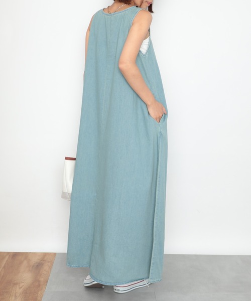 MAISON BREEZE(メゾンブリーズ)の「【MAISON BREEZE】リラックスデニムライクワンピース KNF019(ワンピース・レディース・ネイビー/サックスブルー・FREE)」の17枚目の写真