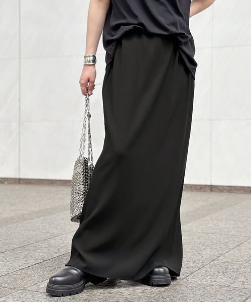 美品✨2024年✨AP STUDIO Newウエストゴムマキシスカート 黒 人気 AP STUDIO（エーピーストゥディオ）の「Newウエストゴムマキシ