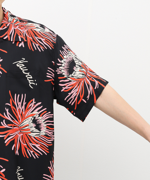 SUN SURF（サンサーフ）の「SUN SURF / サンサーフ S/S RAYON HAWAIIAN SHIRTS SS39028（シャツ/ブラウス・メンズ・ブラック・MEDIUM/LARGE/X-LARGE）」の8枚目の写真