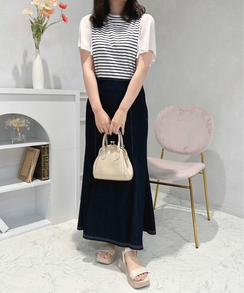 apres jour(アプレジュール)の「フレアスリーブドッキングトップス【ZOZOTOWN限定アイテム】(Tシャツ/カットソー・レディース・レッド系その他/オフホワイト/ブラック系その他・フリー/X-LARGE)」の21枚目の写真