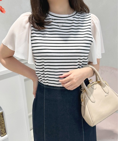 apres jour(アプレジュール)の「フレアスリーブドッキングトップス【ZOZOTOWN限定アイテム】(Tシャツ/カットソー・レディース・レッド系その他/オフホワイト/ブラック系その他・フリー/X-LARGE)」の15枚目の写真