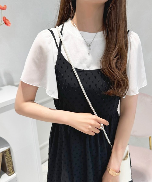 apres jour(アプレジュール)の「フレアスリーブドッキングトップス【ZOZOTOWN限定アイテム】(Tシャツ/カットソー・レディース・レッド系その他/オフホワイト/ブラック系その他・フリー/X-LARGE)」の8枚目の写真