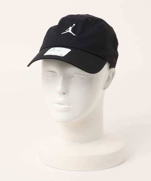 NIKE(ナイキ)の「【NIKE】CLUB CAP UNSTRUCT(キャップ・レディース・ブラック・FREE)」の1枚目の写真