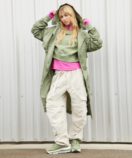 NIKE（ナイキ）の「ナイキ エア マックス 97 フューチュラ ウィメンズシューズ / Nike Air Max 97 Futura Women's Shoes＜22-29cm 展開＞（スニーカー・レディース・オリーブ系/クリーム/ブラック/ブラウン系その他2・26/28/29/27/22.5/23/26.5/28.5/24.5/25/25.5/27.5/23.5/24/22）」の5枚目の写真