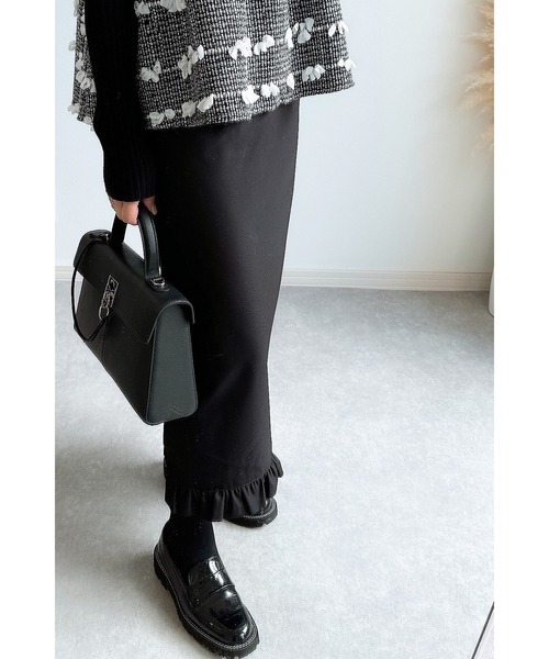 &. NOSTALGIA（アンドドットノスタルジア）の「【ZOZO限定】フリルヘムスリットタイトスカート（スカート・レディース・グレー/ブラック・FREE）」の20枚目の写真