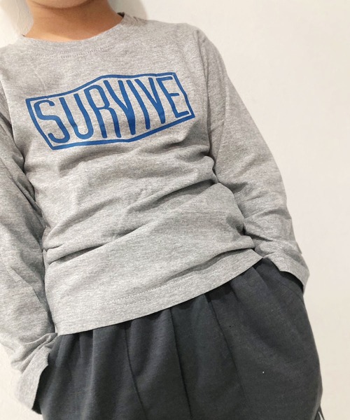 ZI-ON（ジーオン）の「ロゴデザインプリント長袖Tシャツ（Tシャツ/カットソー・キッズ・ホワイト系その他/ベージュ系その他2/ブラウン/ベージュ系その他/ホワイト系その他3/ブラック系その他3/オフホワイト/ブルー/ブラック系その他/杢グレー/ホワイト系その他2/ネイビー系/ブラック系その他4/ネイビー/モカ/ベージュ/ブラック/ブラウン系その他/ブラック系その他2/カーキ・120cm/110cm/130cm/140cm/150cm/160cm）」の10枚目の写真