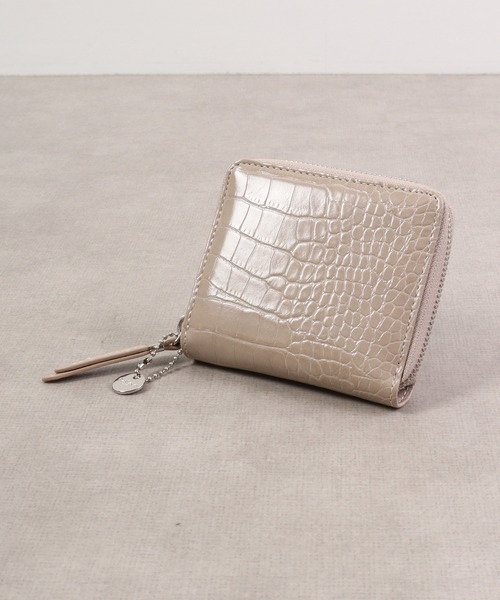 FUNALIVE（ファンアライブ）の「Pisoraro クロコ型押し　ラウンドファスナーミニ財布（財布・レディース・ベージュ/ライトグレー/グレー・FREE）」の13枚目の写真