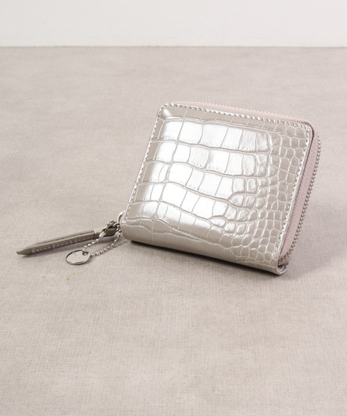 FUNALIVE（ファンアライブ）の「Pisoraro クロコ型押し　ラウンドファスナーミニ財布（財布・レディース・ベージュ/ライトグレー/グレー・FREE）」の4枚目の写真